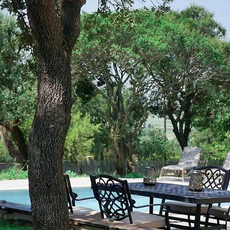 Villa Modern Kristina With Swimming Pool *