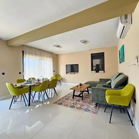 Vila Modern Kristina With Swimming Pool